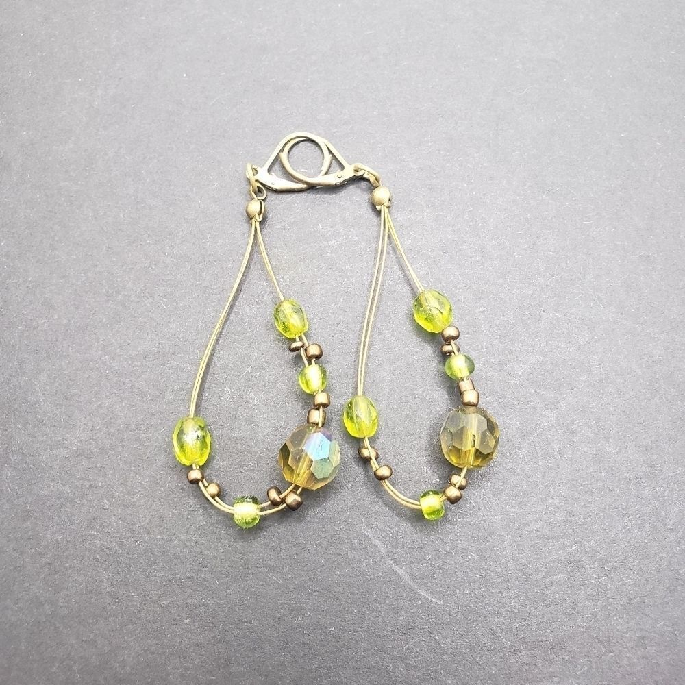 𝅺bronze handmade wire green beaded earrings